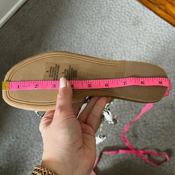 Express Sandals - Picture 7 of 8